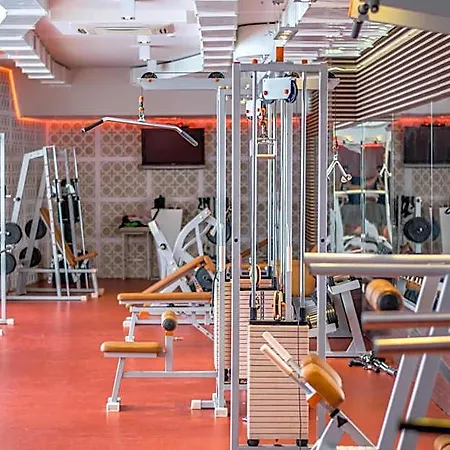 Otel Seasons Glavatarski Kŭrdzhali