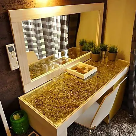 Otel Seasons Glavatarski Kŭrdzhali