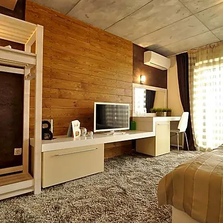 Seasons Glavatarski Otel 3*