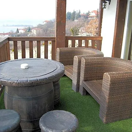 Seasons Glavatarski Otel 3*