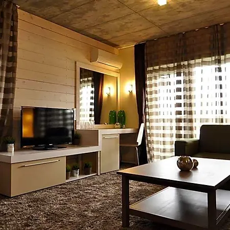 Otel Seasons Glavatarski Kŭrdzhali