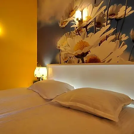 Seasons Glavatarski Otel 3*