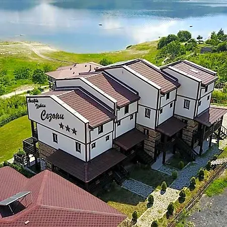 Otel Seasons Glavatarski